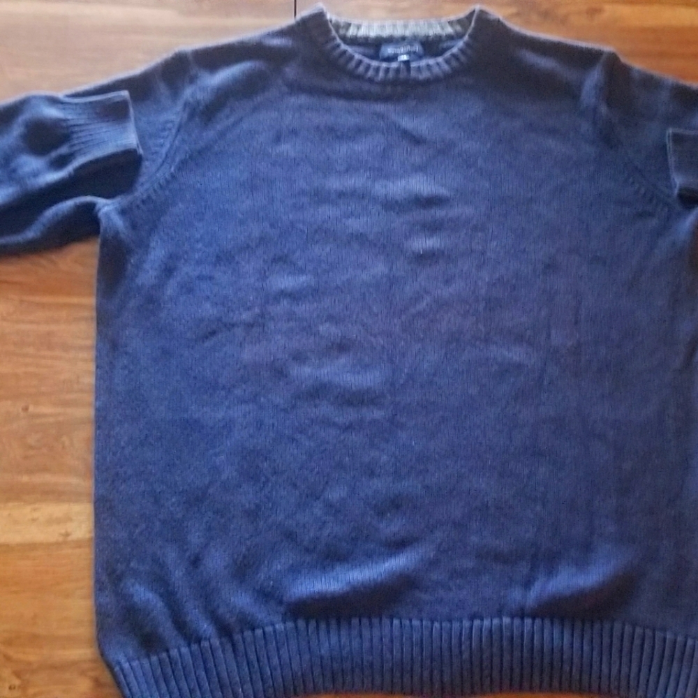 Sweater, Croft & Barrow, like new, worn once, dark blue